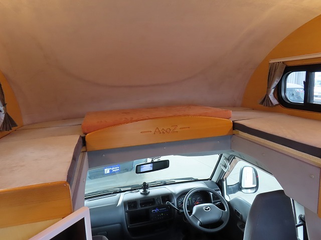 キャンピングカーキャブコン