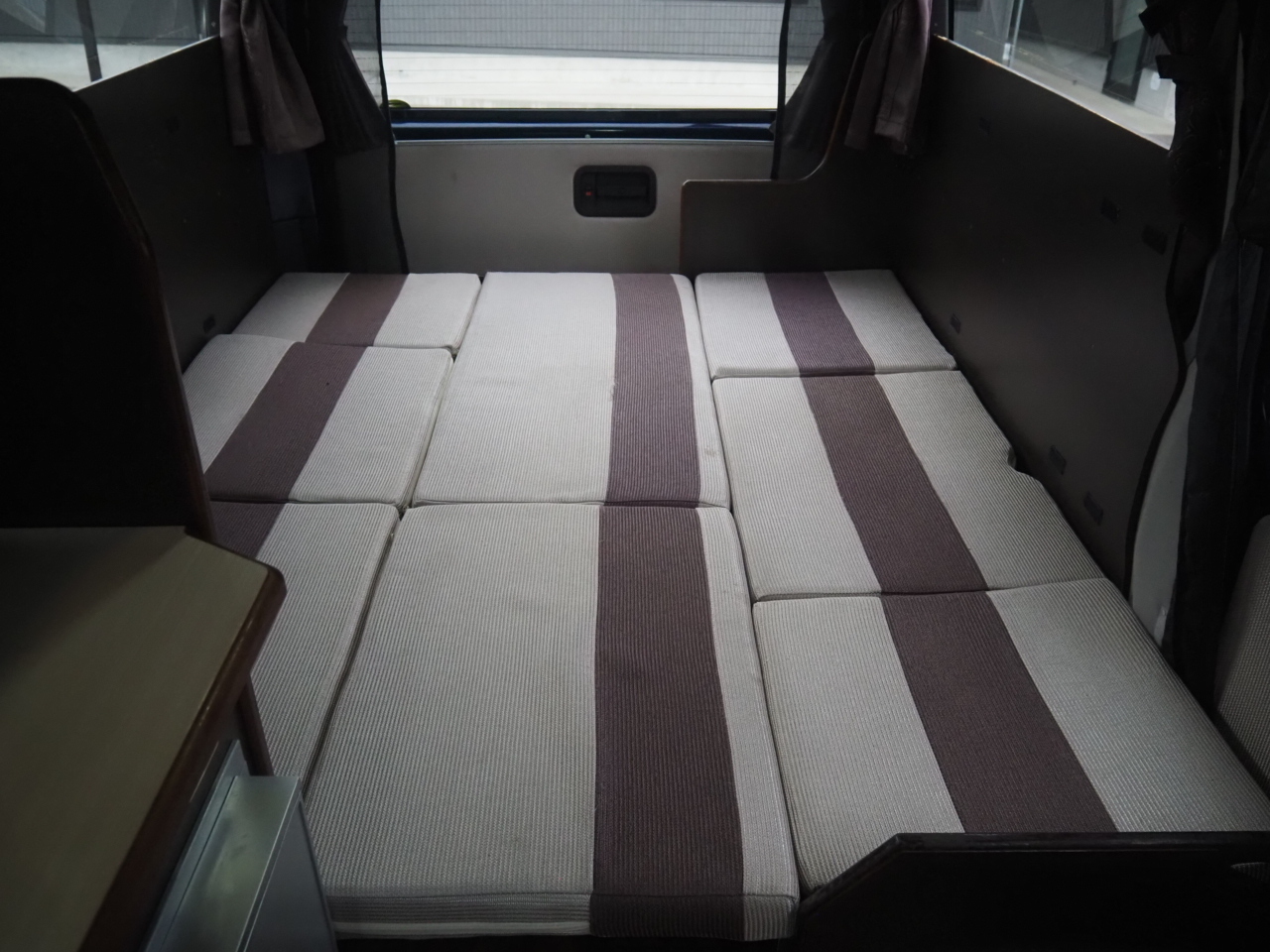 キャンピングカーバンコン