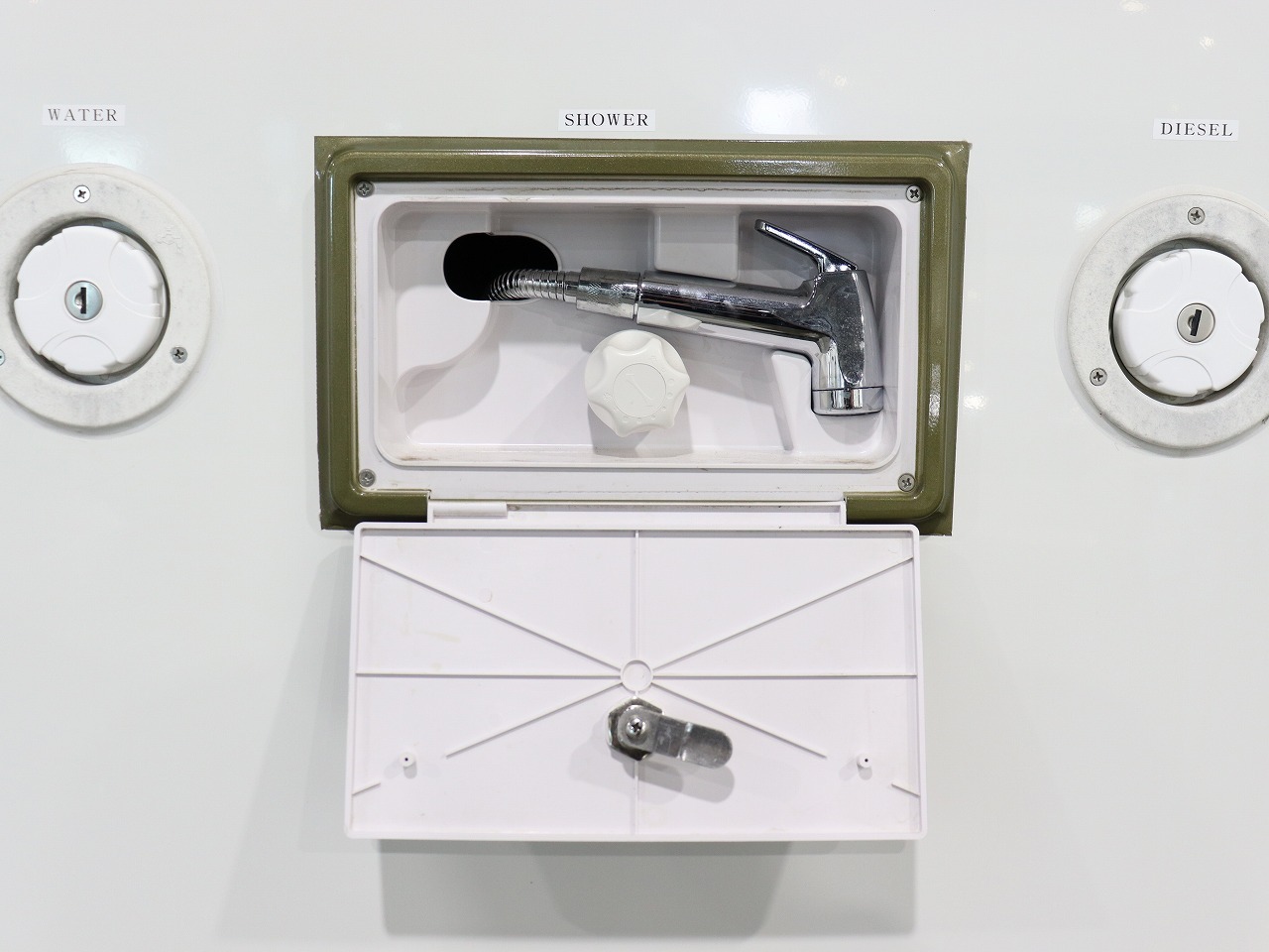 キャンピングカー軽キャンパー