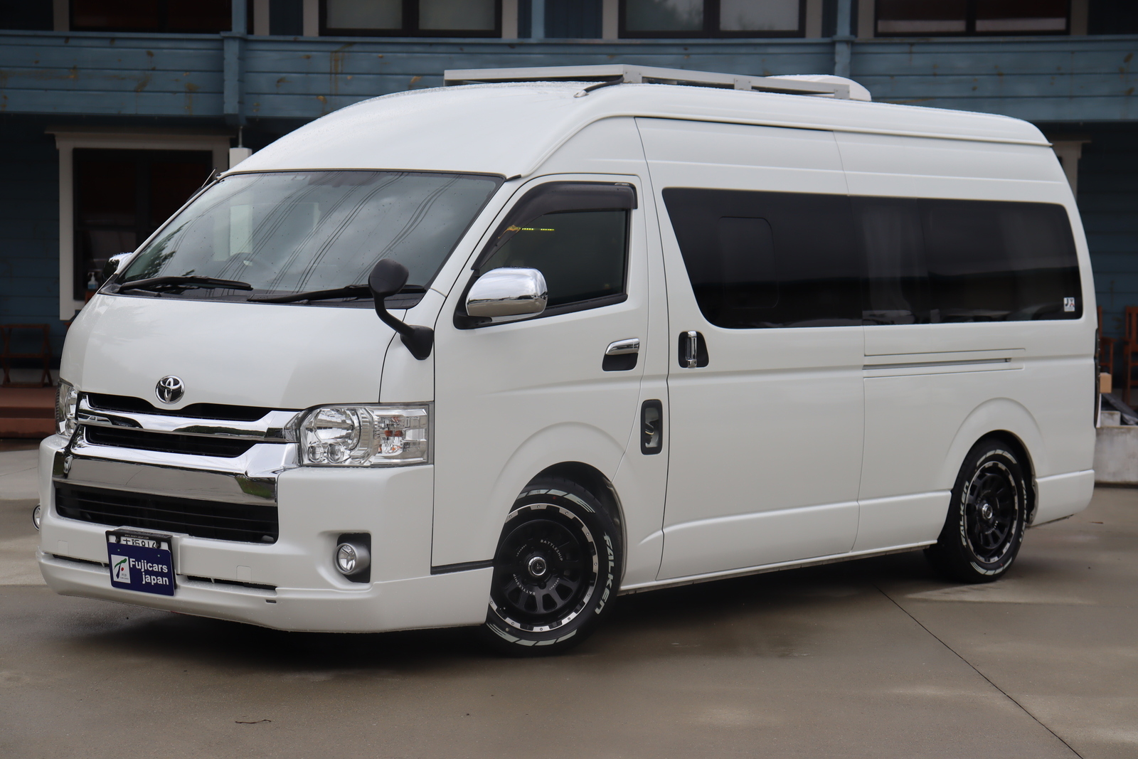 キャンピングカーバンコン