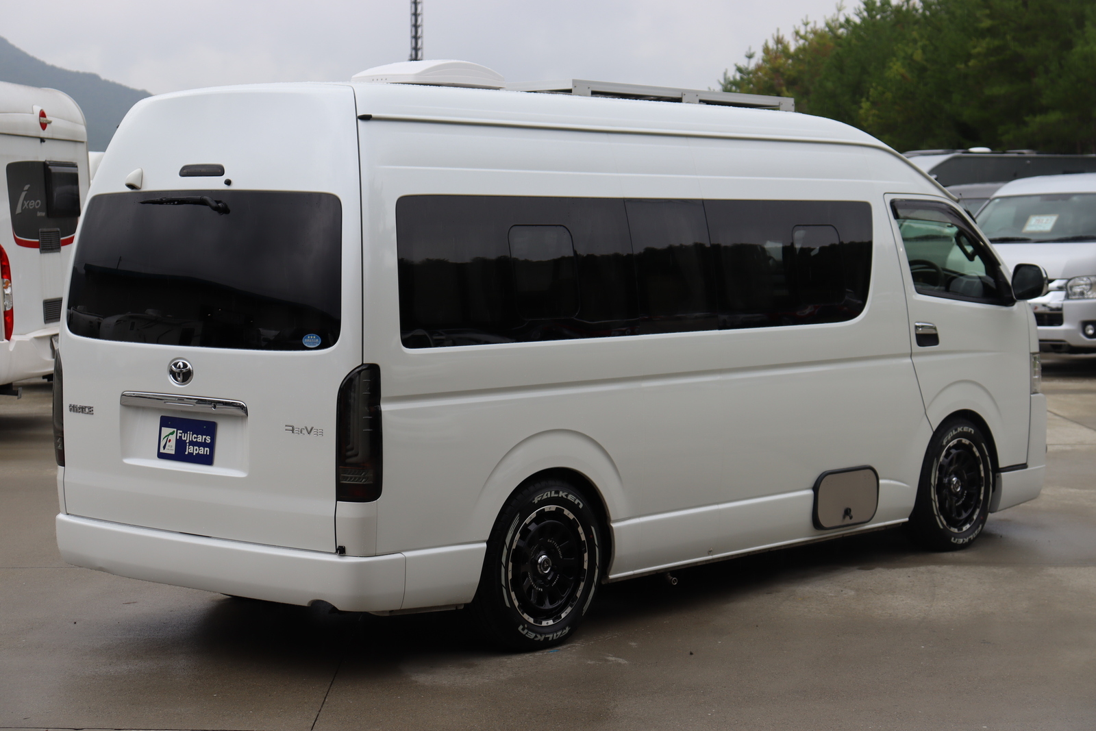 キャンピングカーバンコン