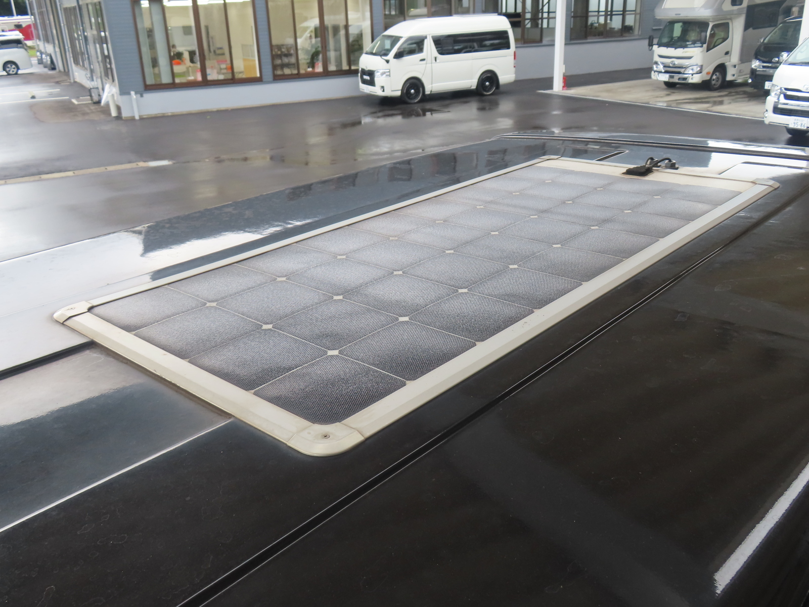 キャンピングカーバンコン