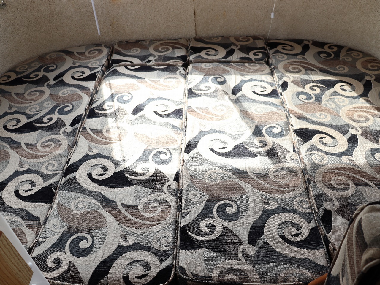 キャンピングカートレーラー