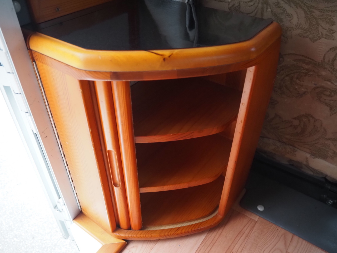 キャンピングカー軽キャンパー