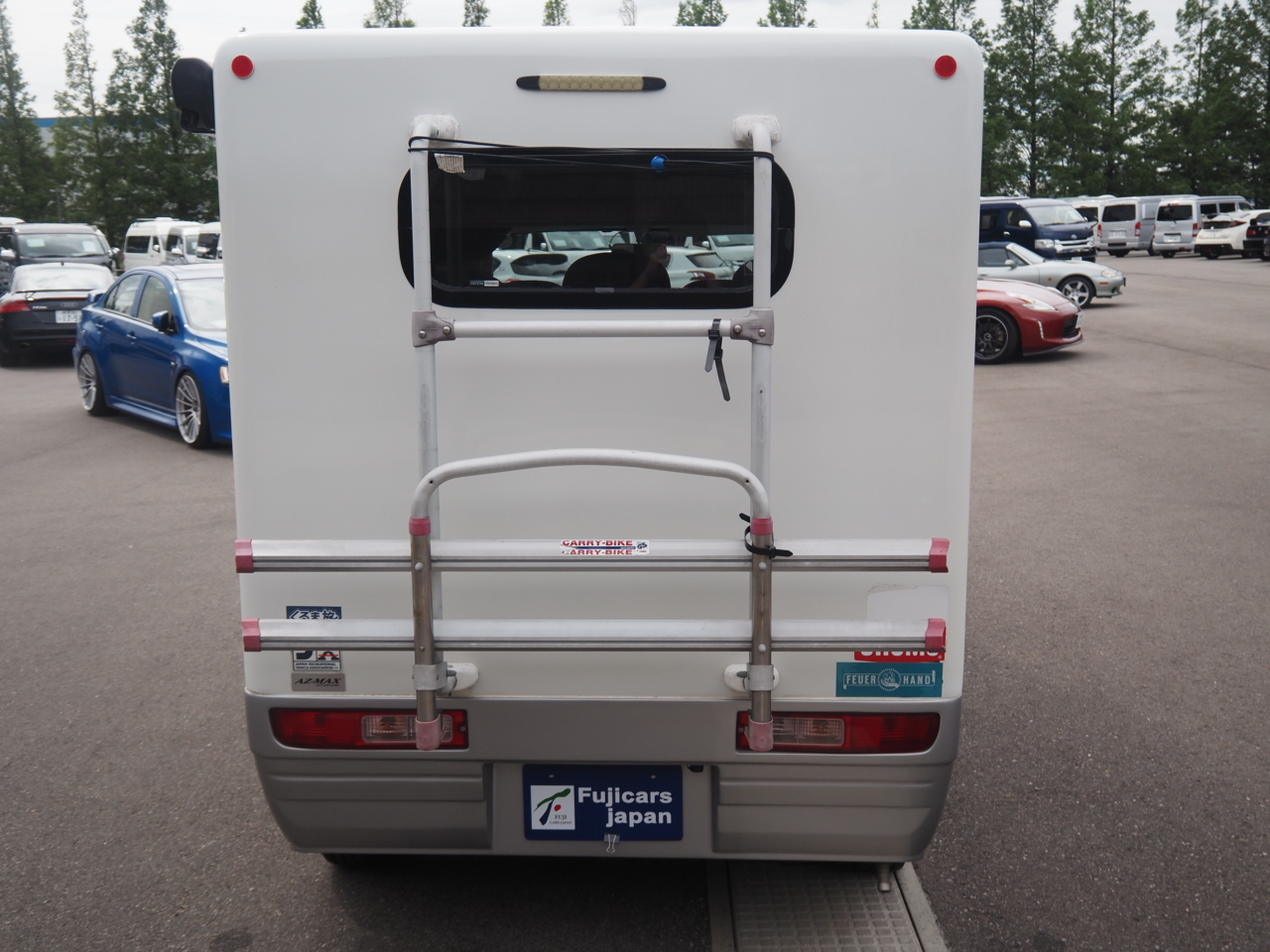 キャンピングカー軽キャンパー