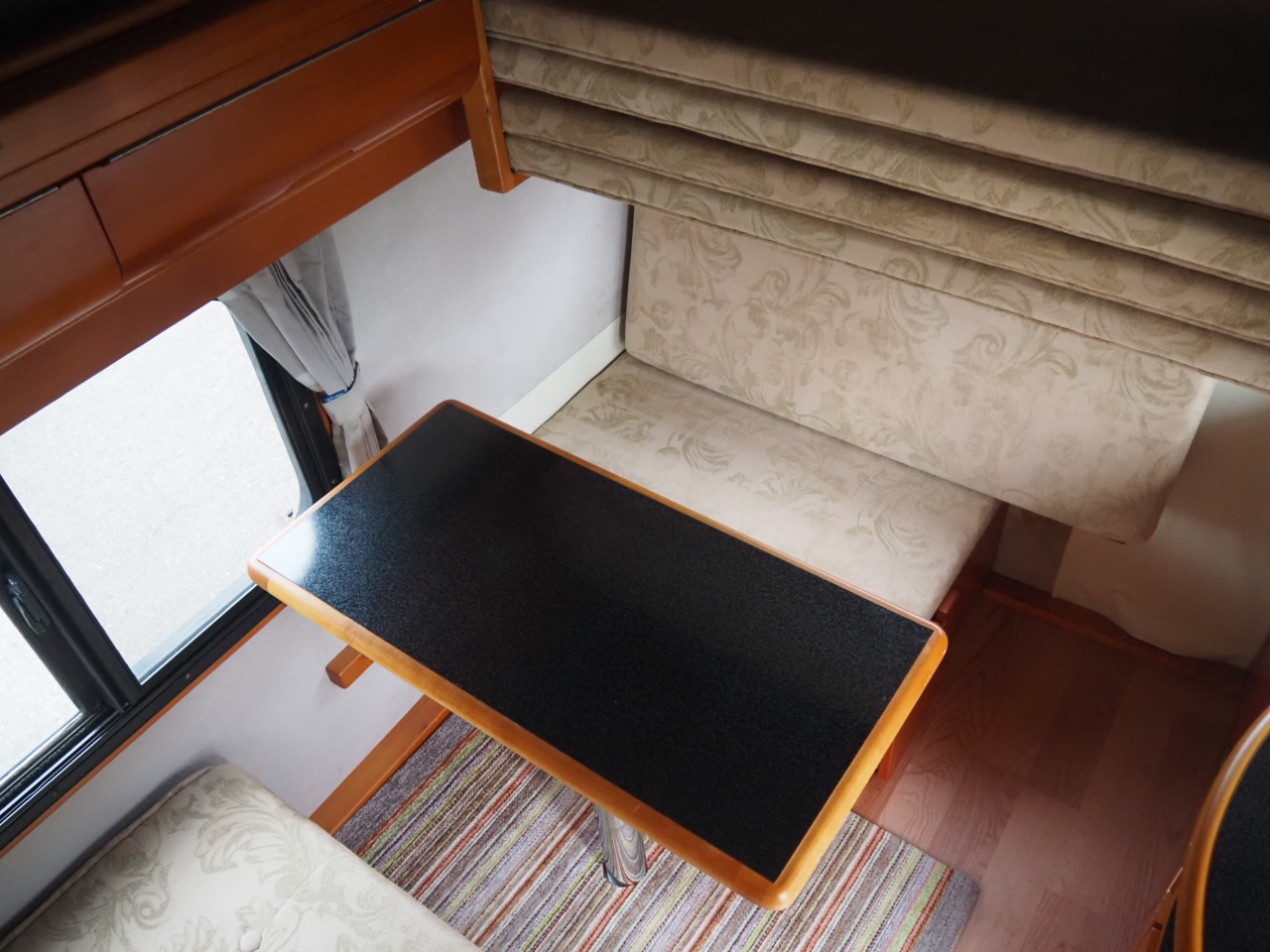 キャンピングカー軽キャンパー