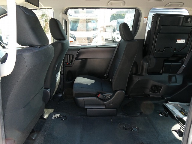 トヨタヴォクシー