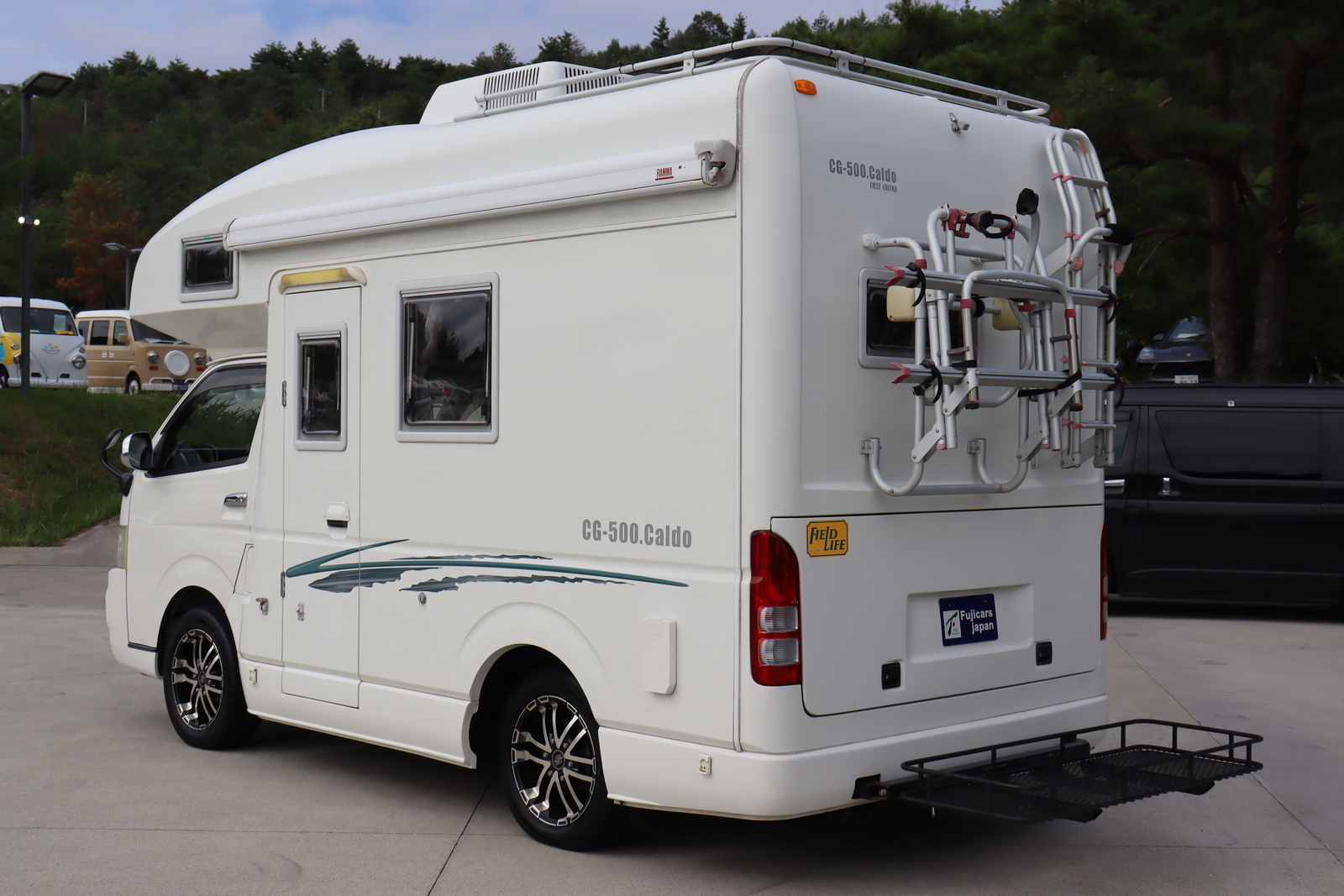 キャンピングカーキャブコン