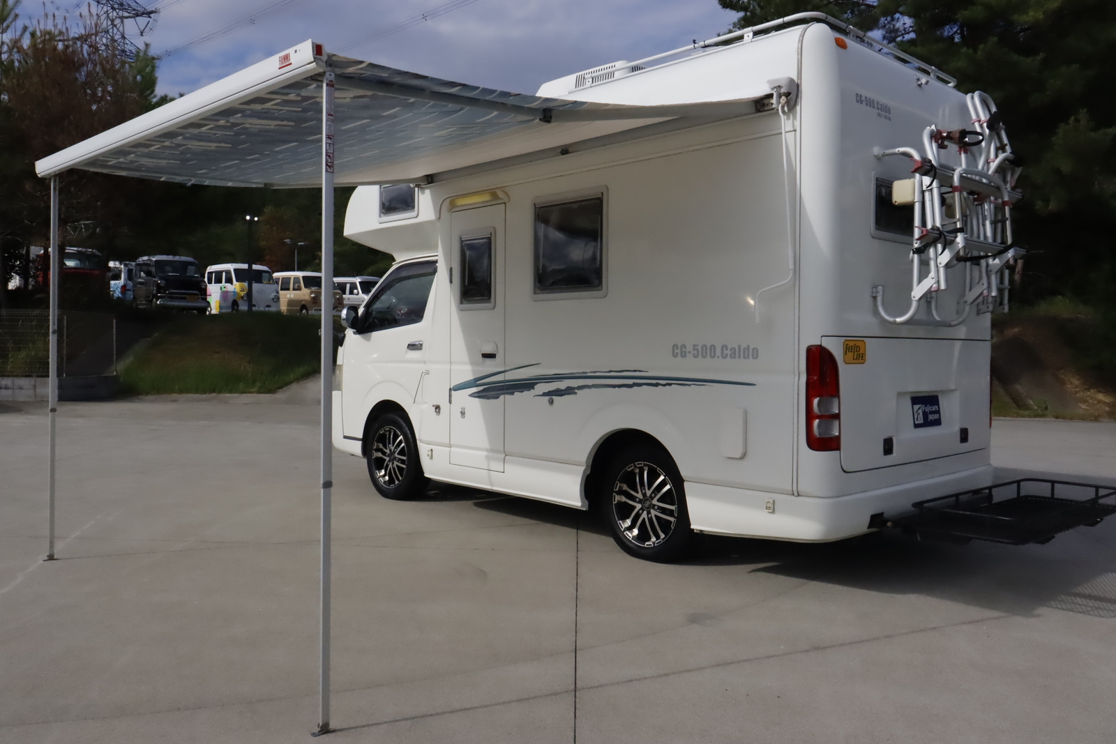 キャンピングカーキャブコン