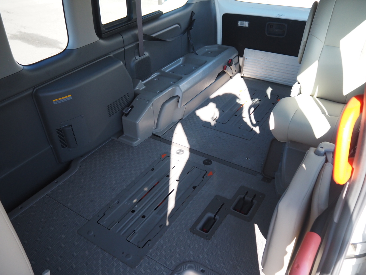 日産NV350キャラバン