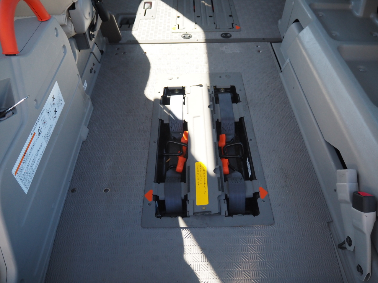 日産NV350キャラバン