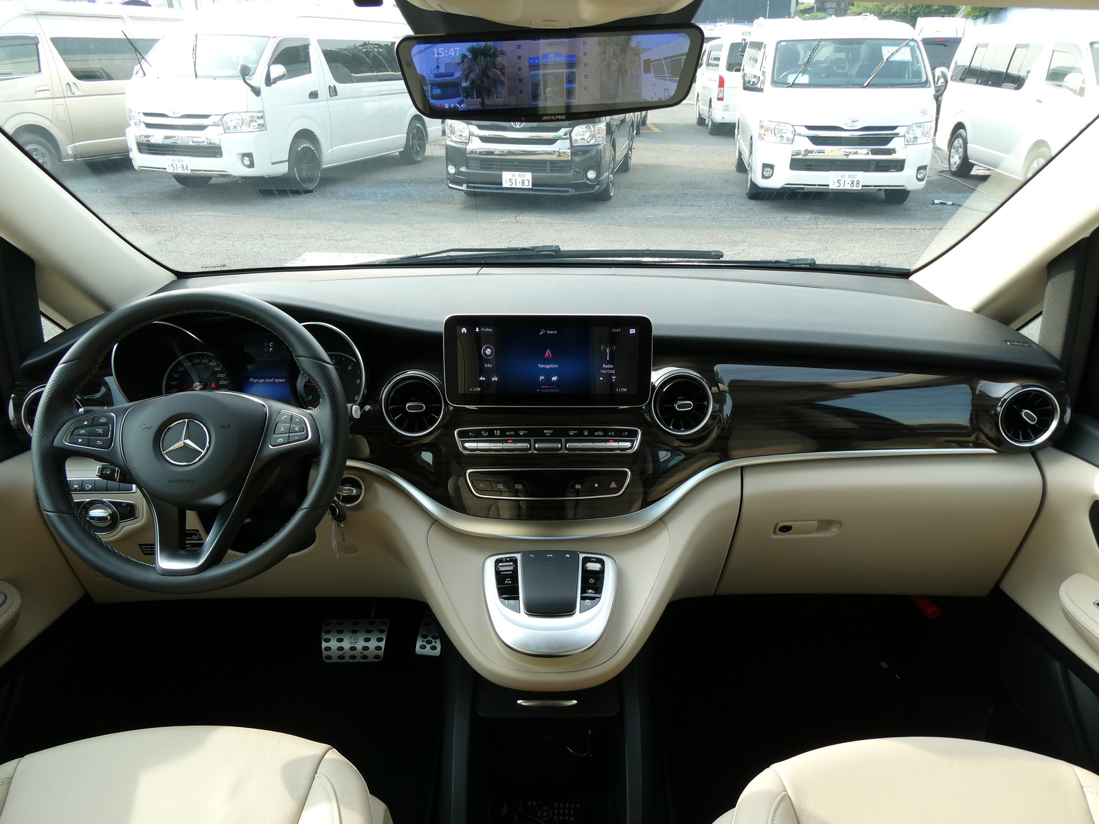 キャンピングカーバンコン