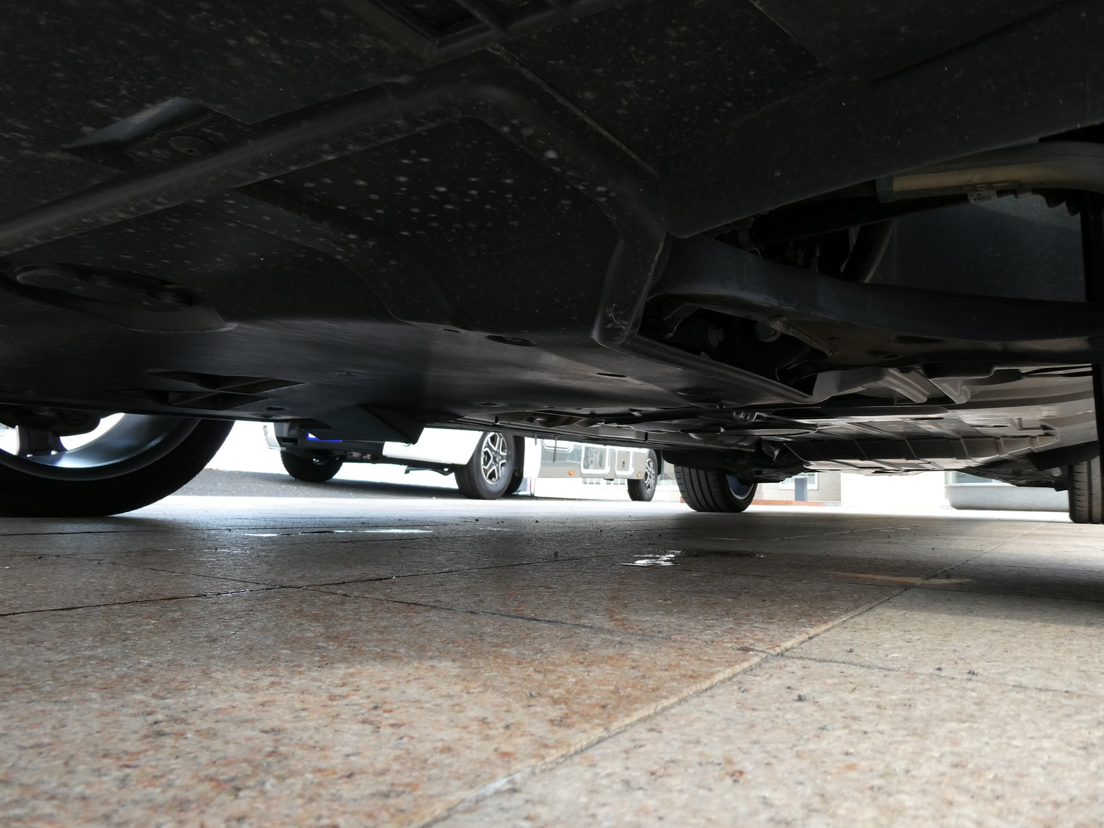 キャンピングカーバンコン