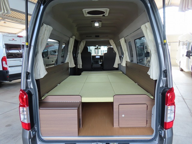 キャンピングカーバンコン