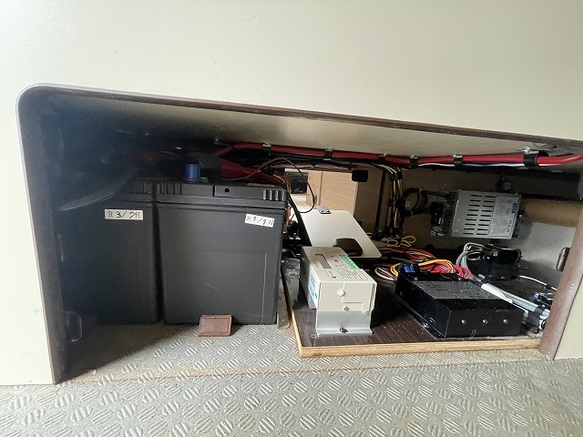 キャンピングカーキャブコン