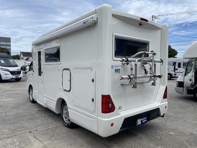 キャンピングカーキャブコン