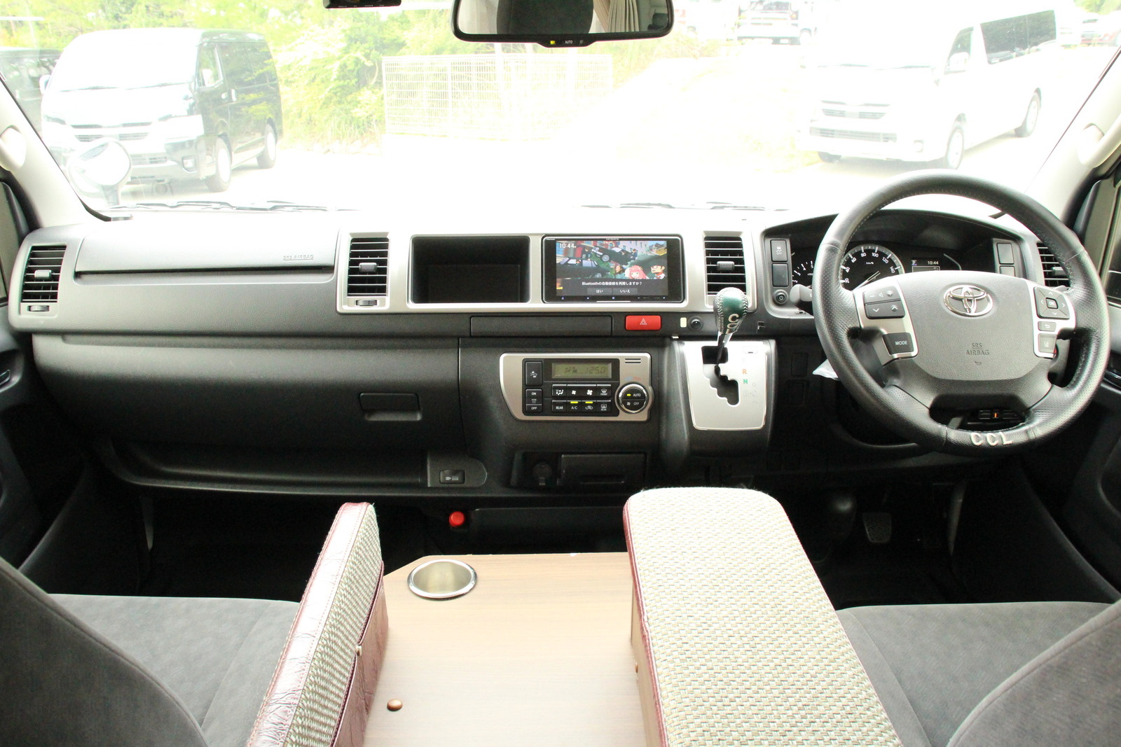 キャンピングカーバンコン