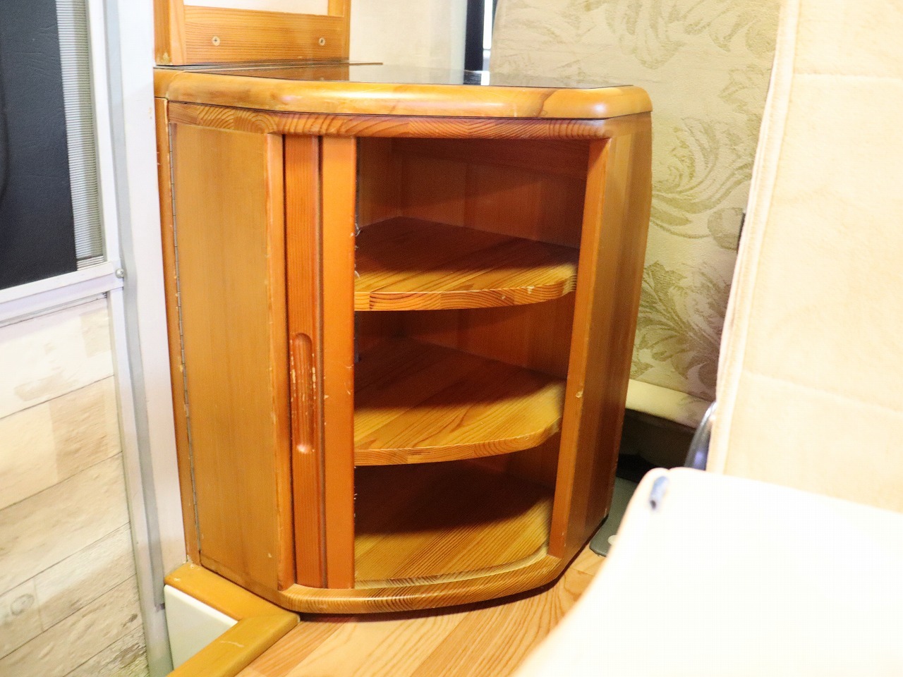 キャンピングカー軽キャンパー