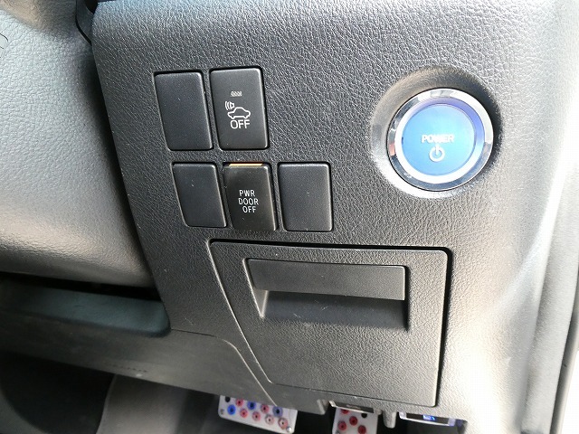 トヨタヴェルファイア