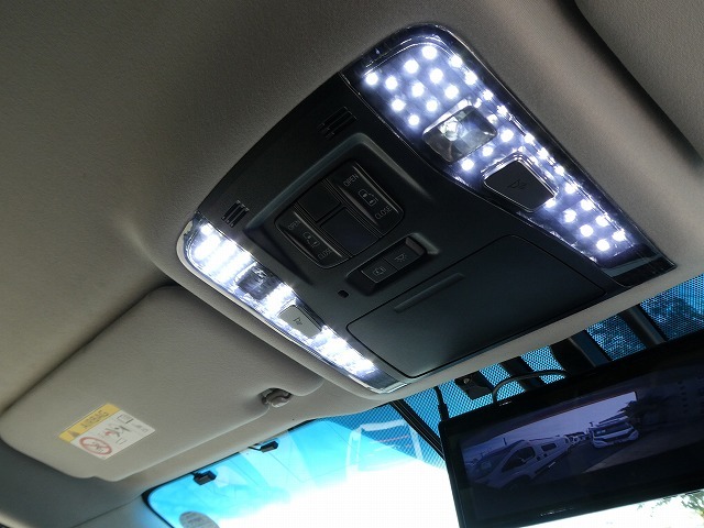 トヨタヴェルファイア