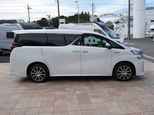 トヨタヴェルファイア