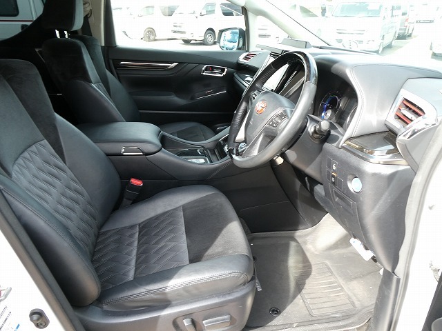 トヨタヴェルファイア