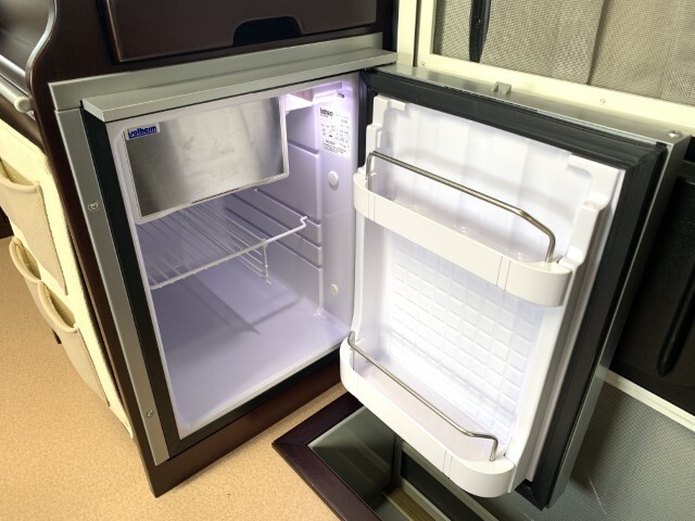 キャンピングカーキャブコン