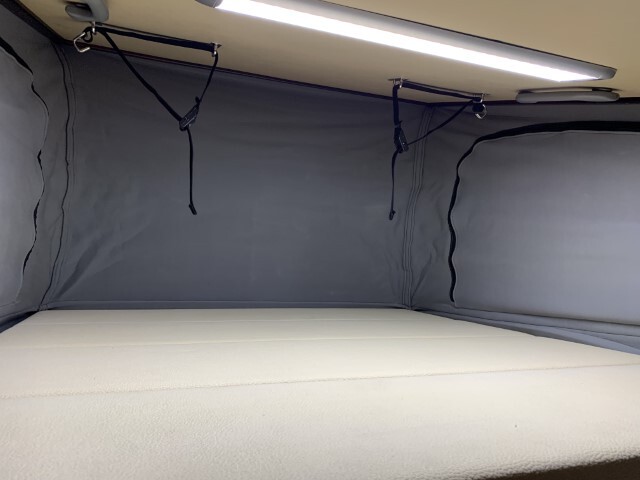 キャンピングカーキャブコン