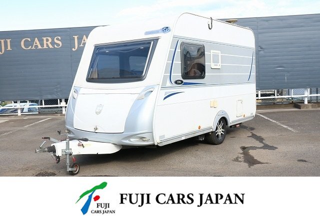 トレーラー トリガノ エメロード376　けん引免許不要モデル