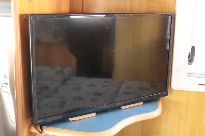 キャンピングカーキャブコン