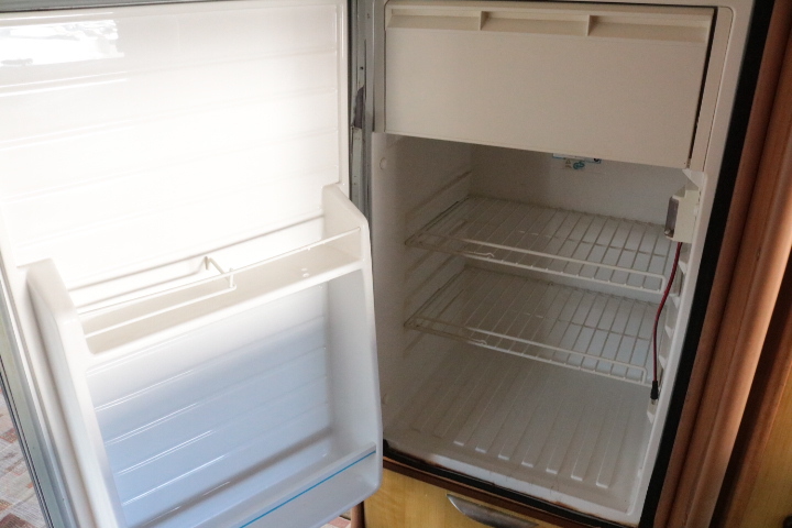 キャンピングカーキャブコン