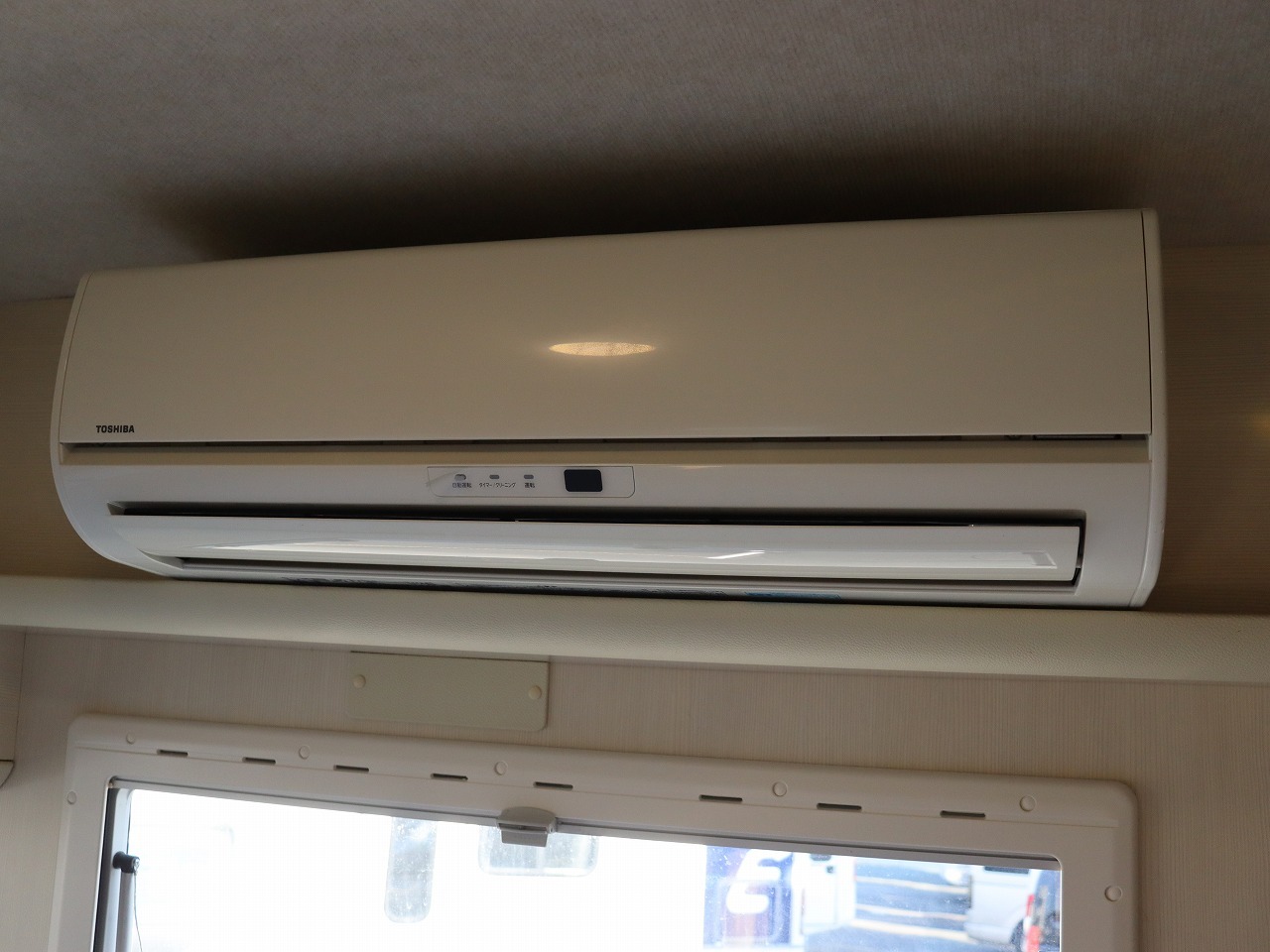 キャンピングカーキャブコン