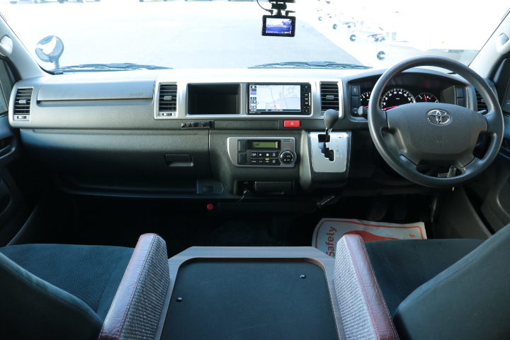 キャンピングカーバンコン