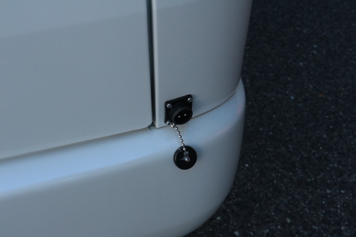 キャンピングカーバンコン