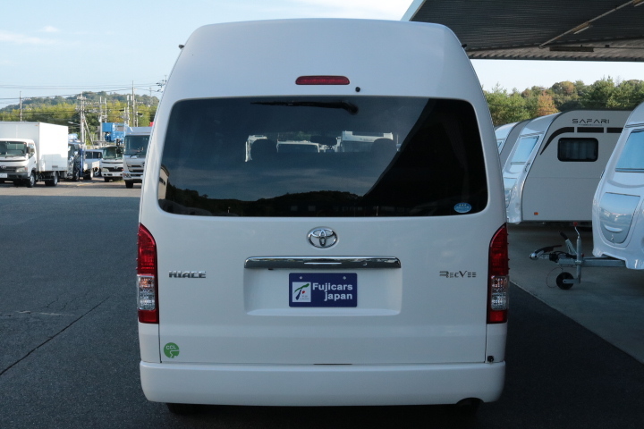 キャンピングカーバンコン