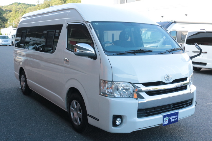 キャンピングカーバンコン