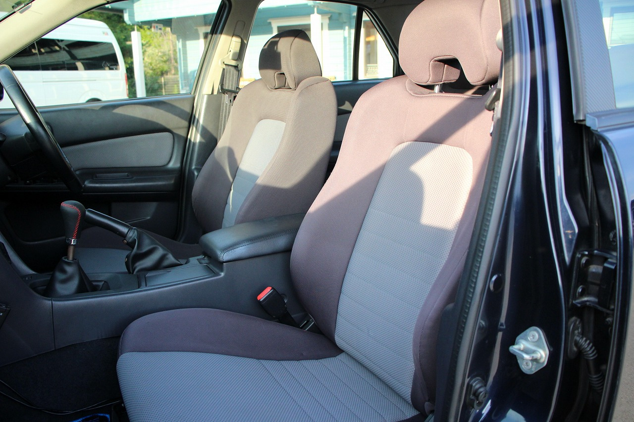 日産スカイライン