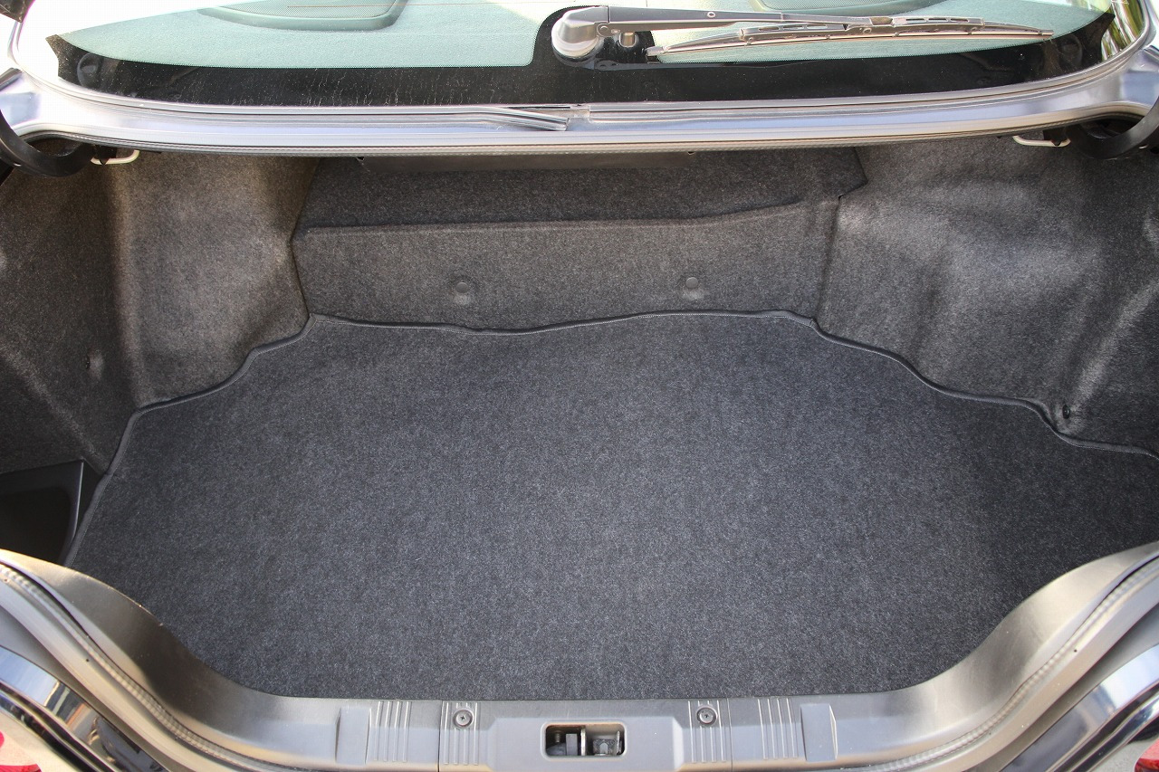 日産スカイライン