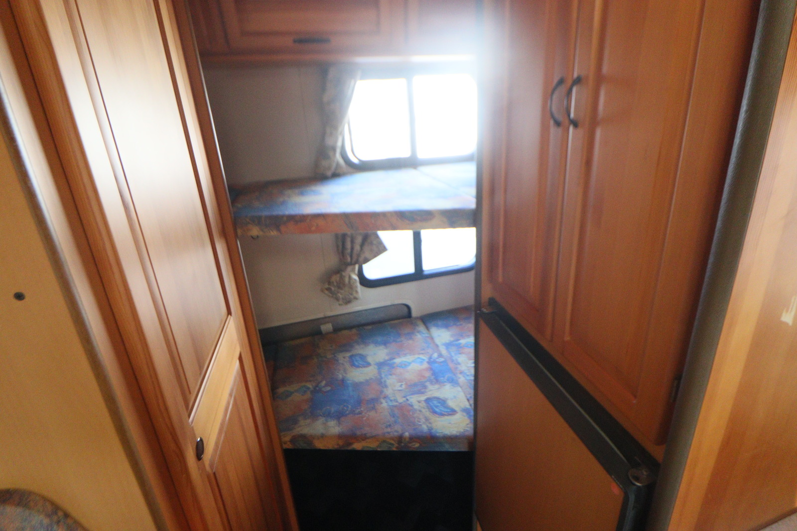 キャンピングカーキャブコン