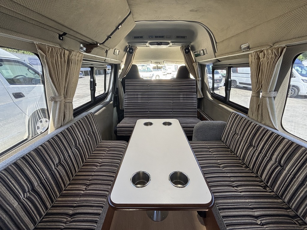 キャンピングカーバンコン