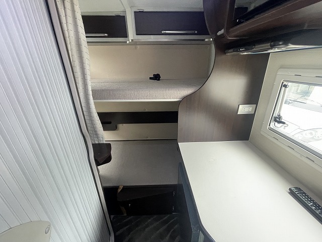 キャンピングカーキャブコン