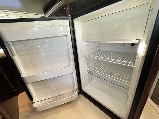 キャンピングカーキャブコン