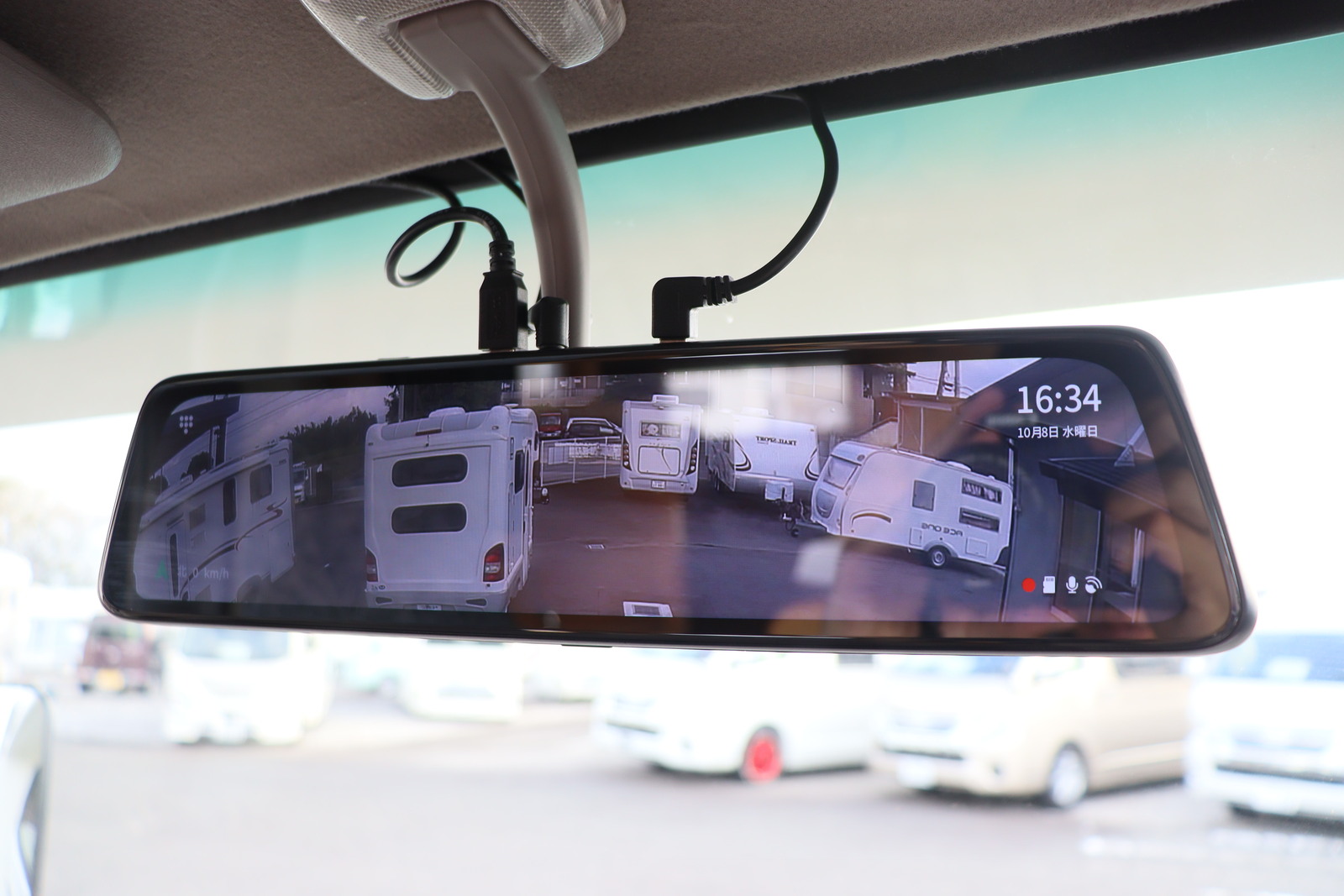 キャンピングカーキャブコン