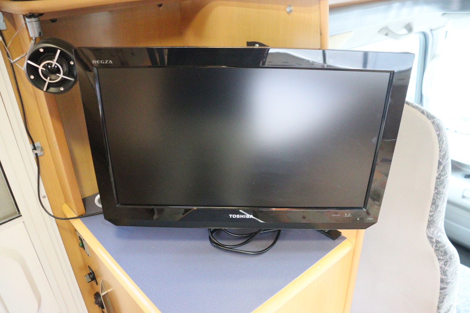 キャンピングカーキャブコン