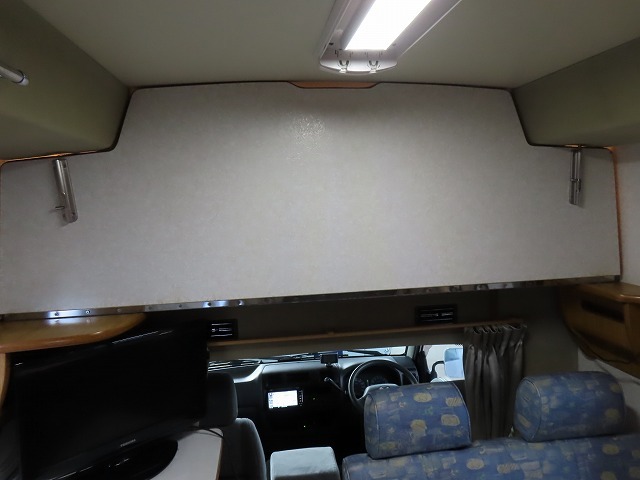 キャンピングカーキャブコン