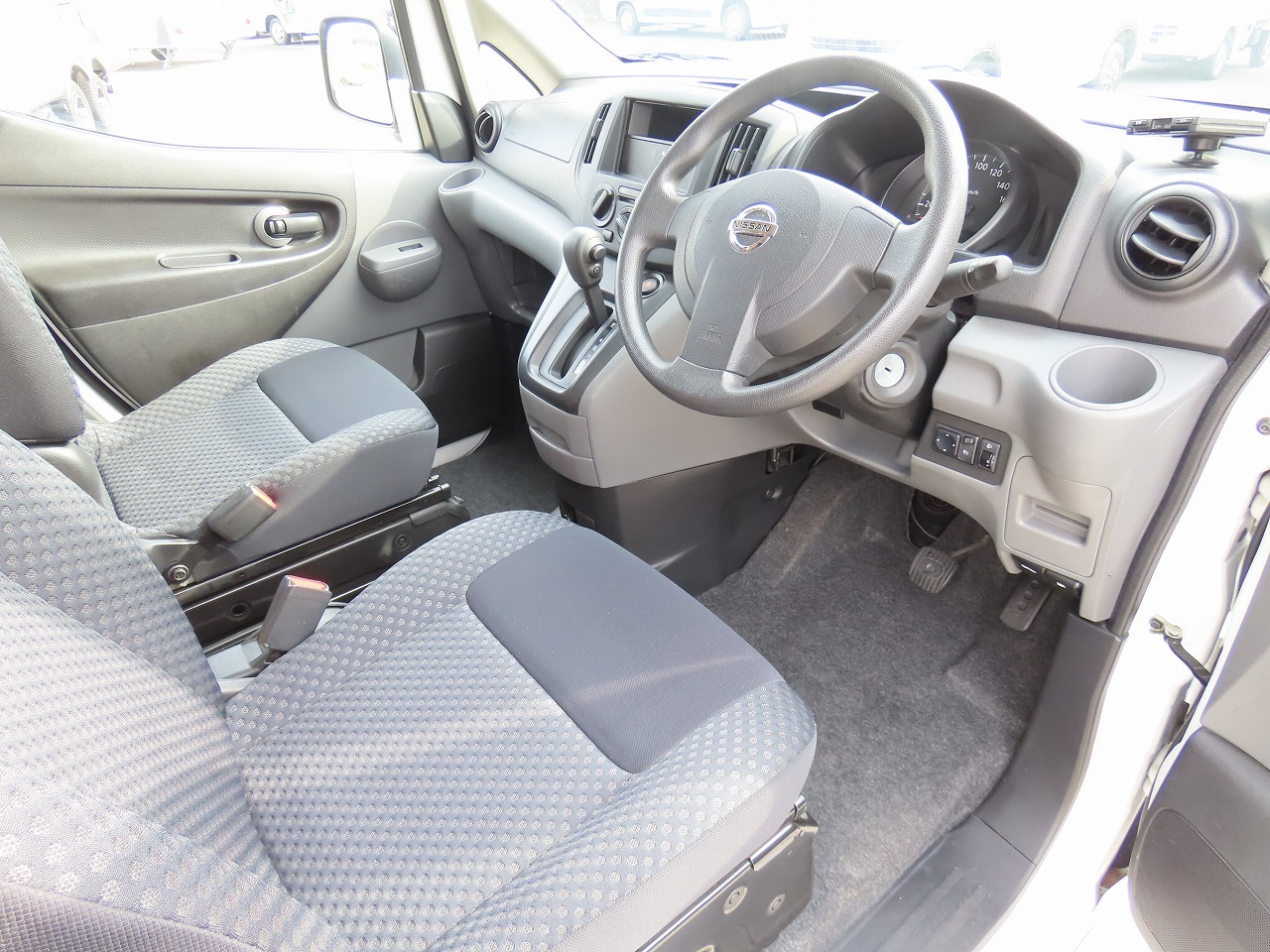 キャンピングカーキャブコン