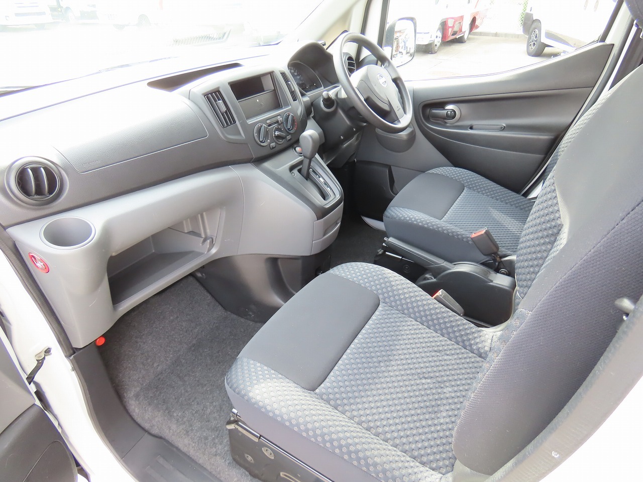 キャンピングカーキャブコン