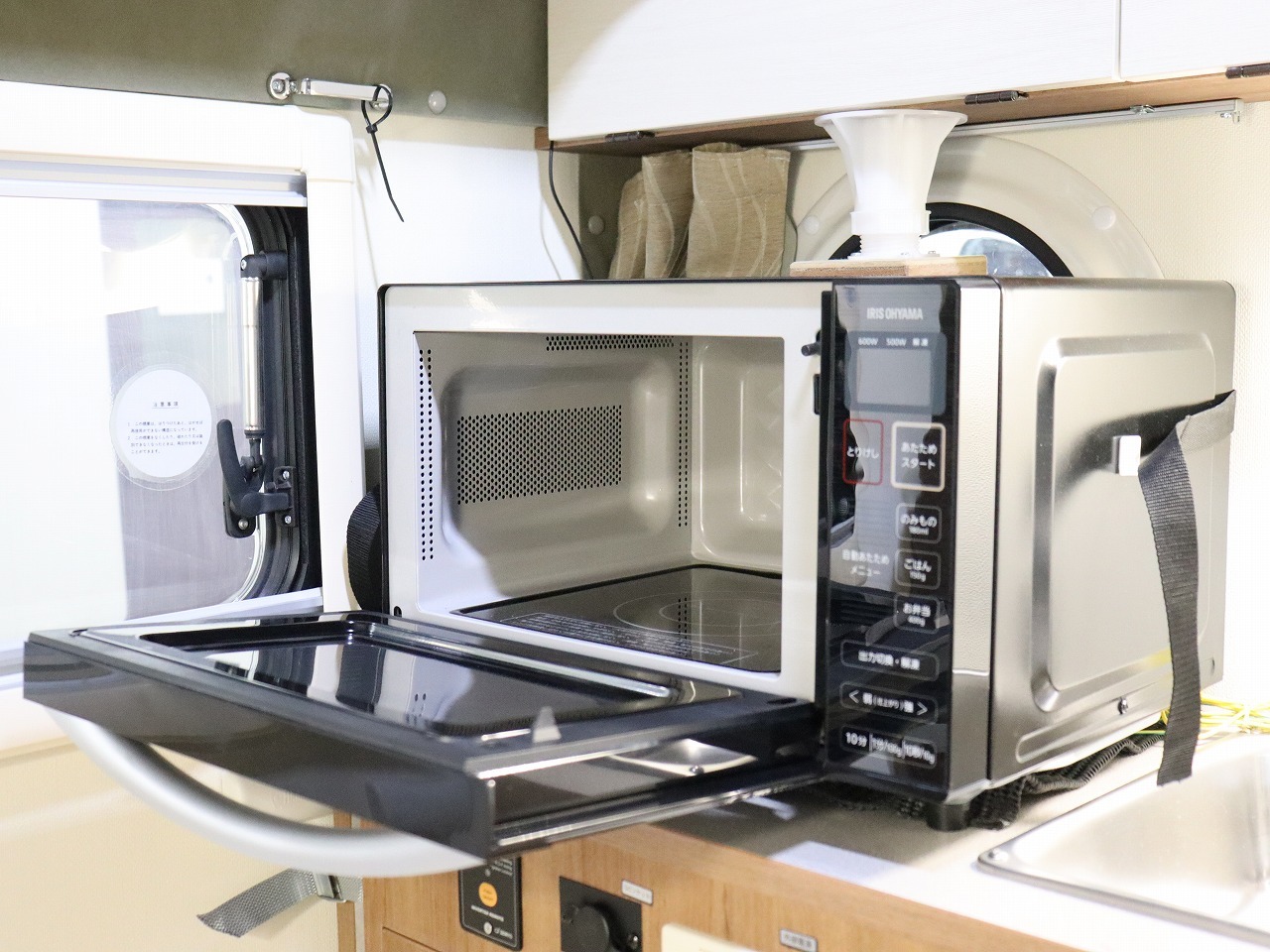 キャンピングカー軽キャンパー