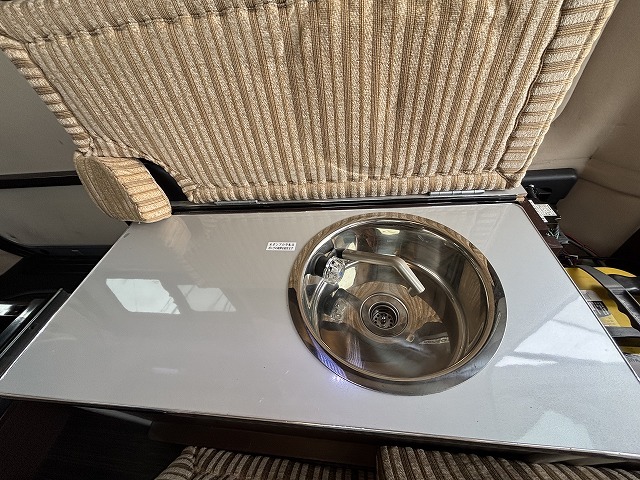 キャンピングカーバンコン