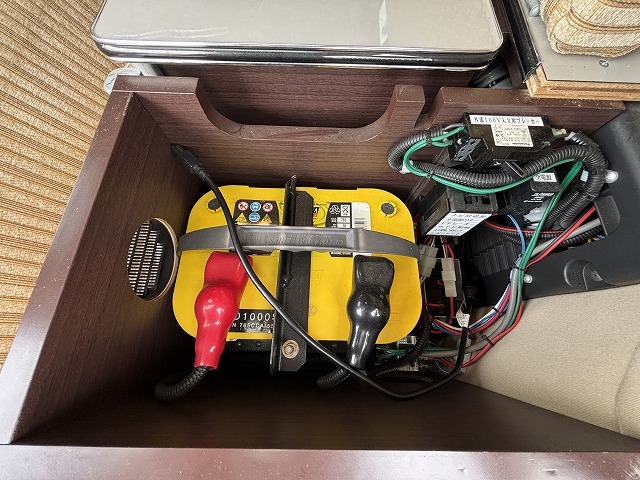 キャンピングカーバンコン